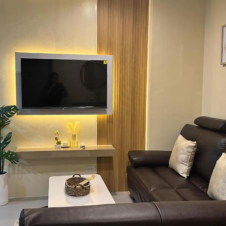 Condo 801 Bernwood Tower Iloilo City Exterior foto